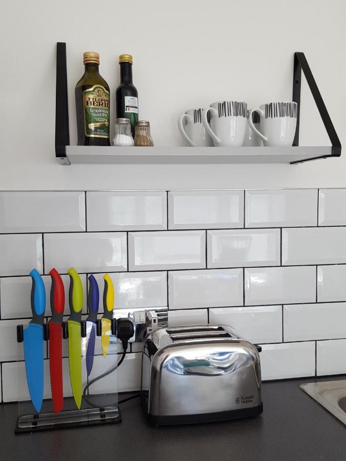 Boutique Apartment 5 Minutes From The Beach มาร์เกท ภายนอก รูปภาพ